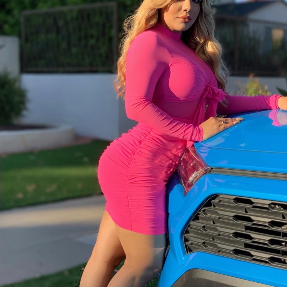 Dress - Picture 2 of 2